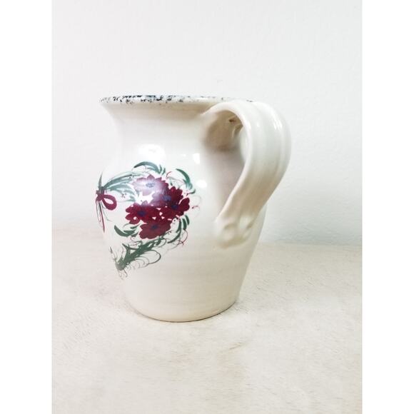 Casey Art Pottery Pitcher Heart Wreath 7" Hand Painted Made in USA Vintage - Picture 4 of 14